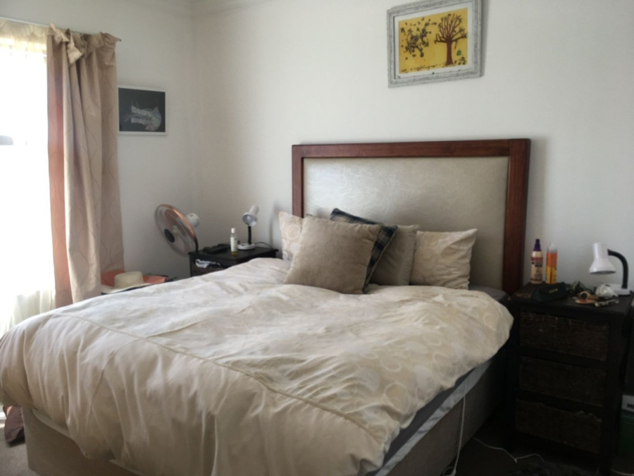 2 Bedroom Property for Sale in Vredenhof Sh Free State